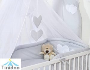 parure grise pour lit bébé à barreaux